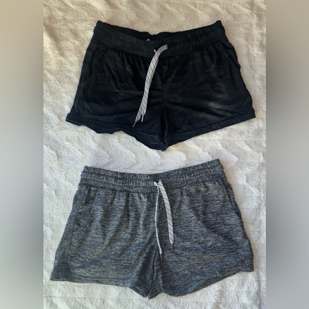 *2 PC SOFT SHORTS BUNDLE* Size Small/Like New